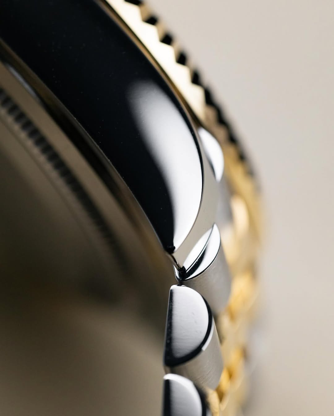 Role_x Oyster perpetual Sky Dweller Z-R Premium - Image 12