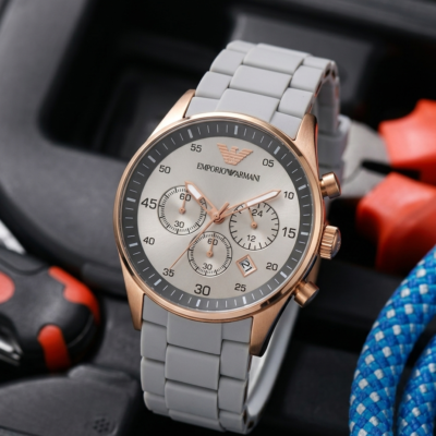 Emporio Armann_i Classic