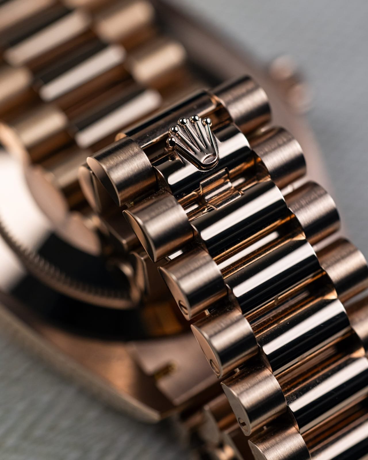 Rolee_x Oyster Perpetual Day Date 40 Battery Copper Brown - Image 6
