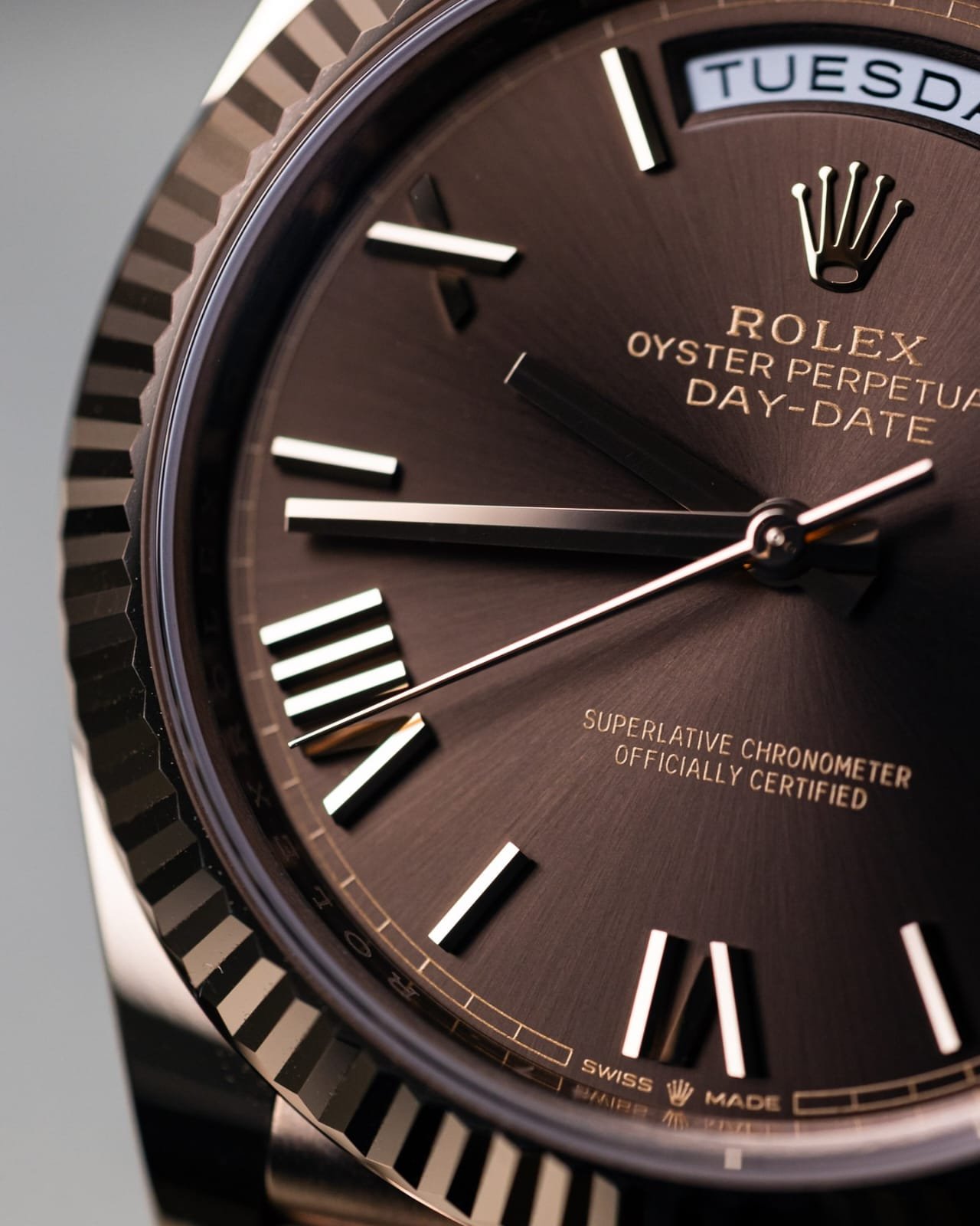 Rolee_x Oyster Perpetual Day Date 40 Battery Copper Brown - Image 3