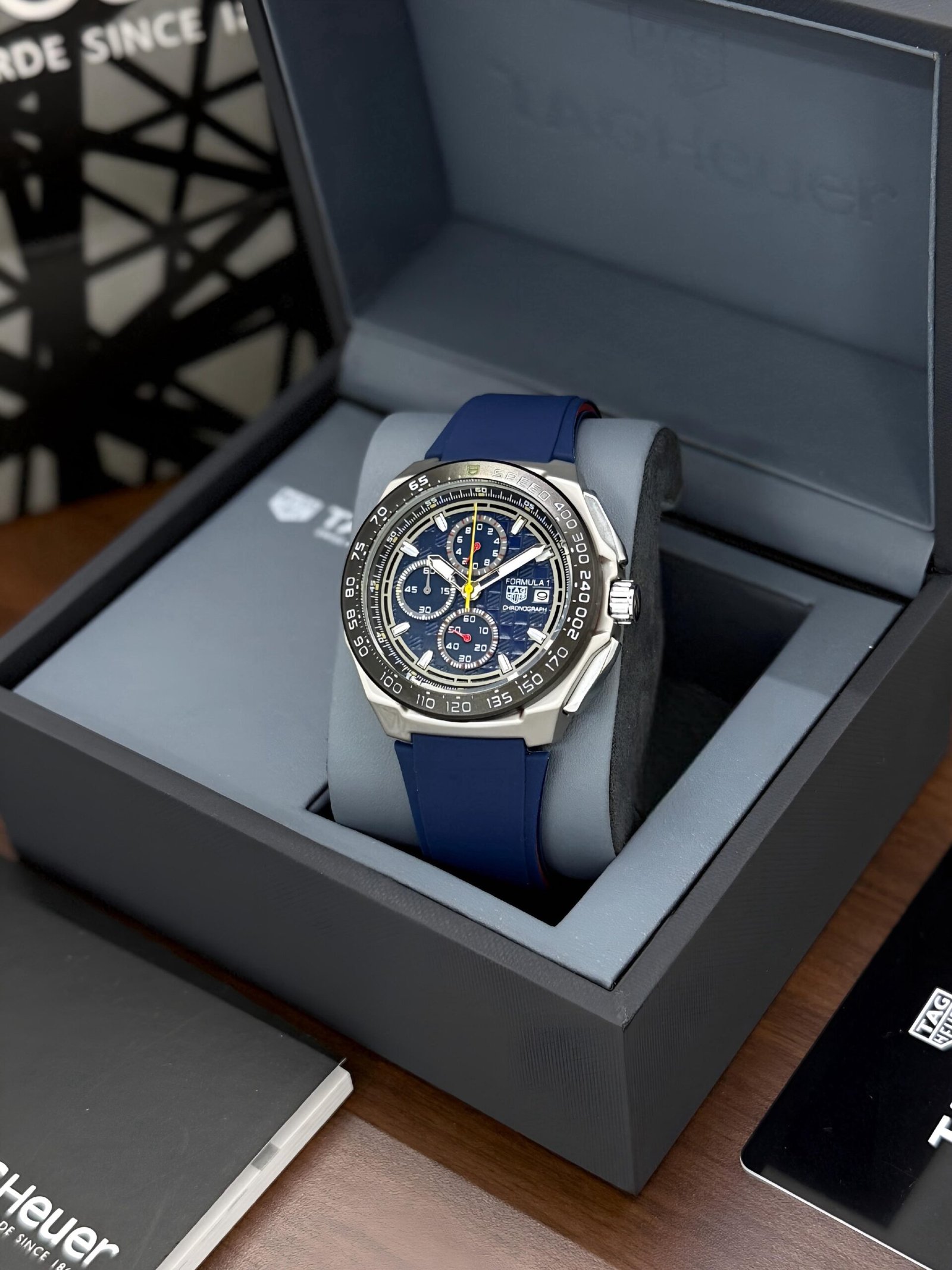 Tag heuee_r Formula 1 Chronograph x Oracle Red Bull Racing - Image 3