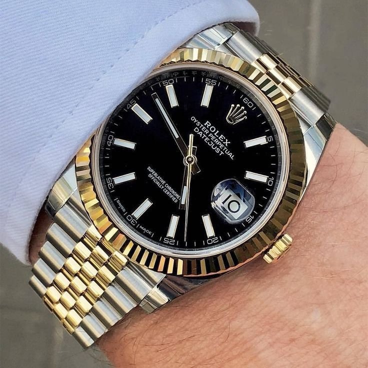 Rolee_x Oyster Perpetual Date Just 2Ton Gold Black - Image 2