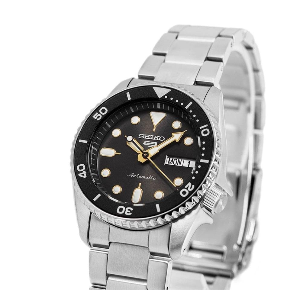 Seiko 5 Sports Automatic - Image 3