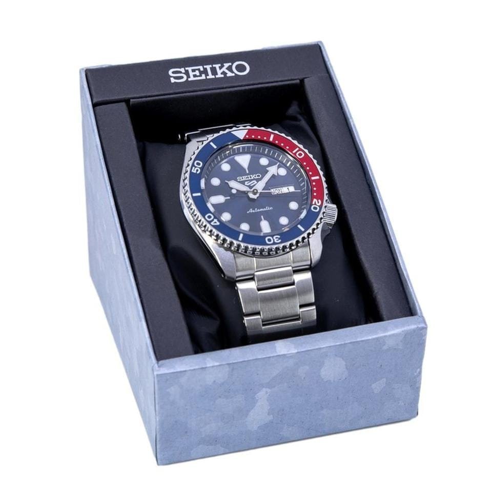 Seiko 5 Sports Automatic - Image 4