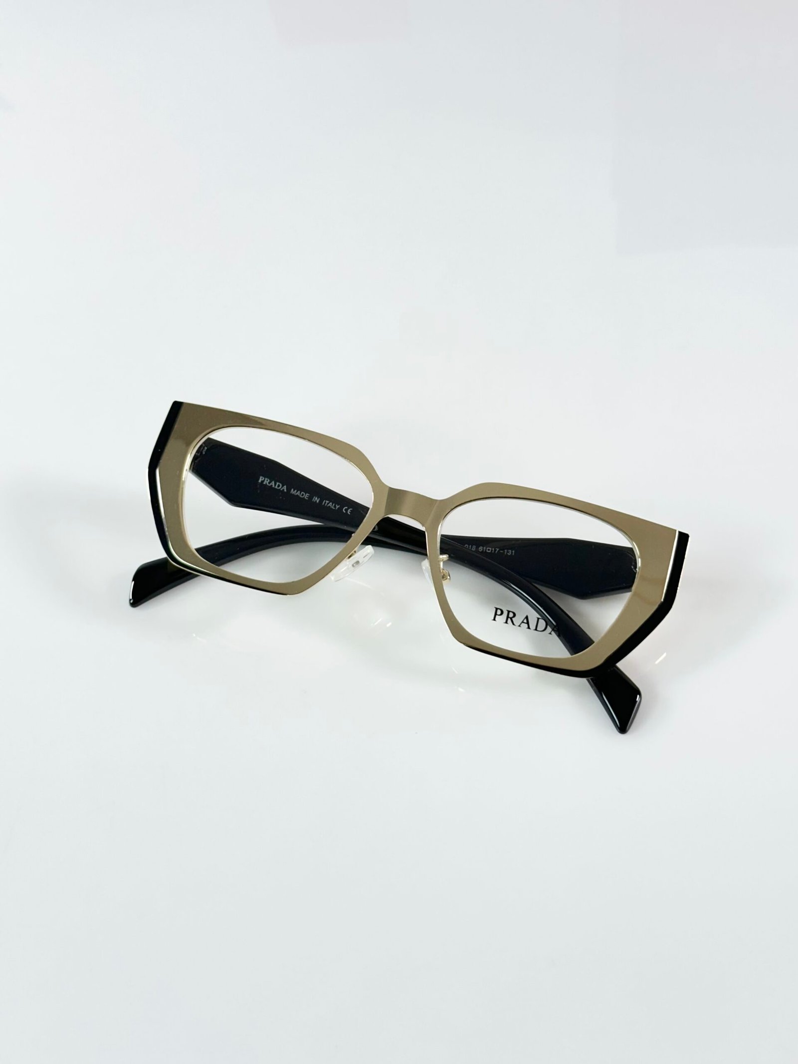 PR WMNS 018 Gold Black Frame - Image 4