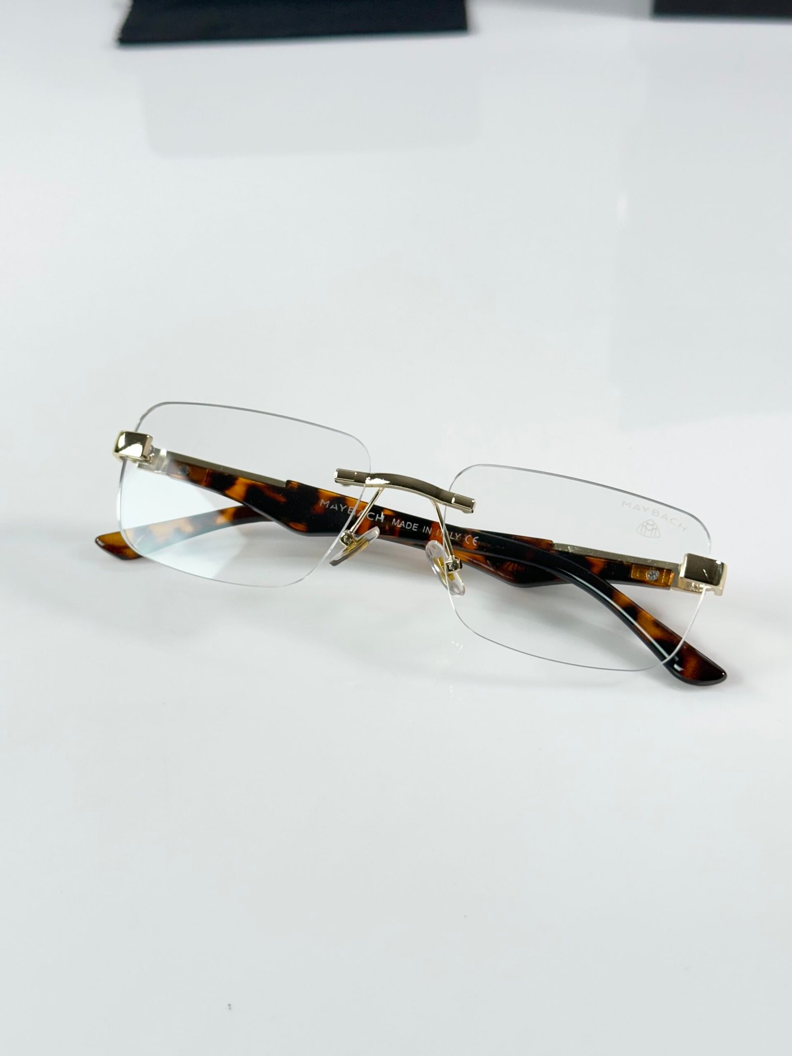 Maybach 6009 Tiger Gold Frame - Image 4