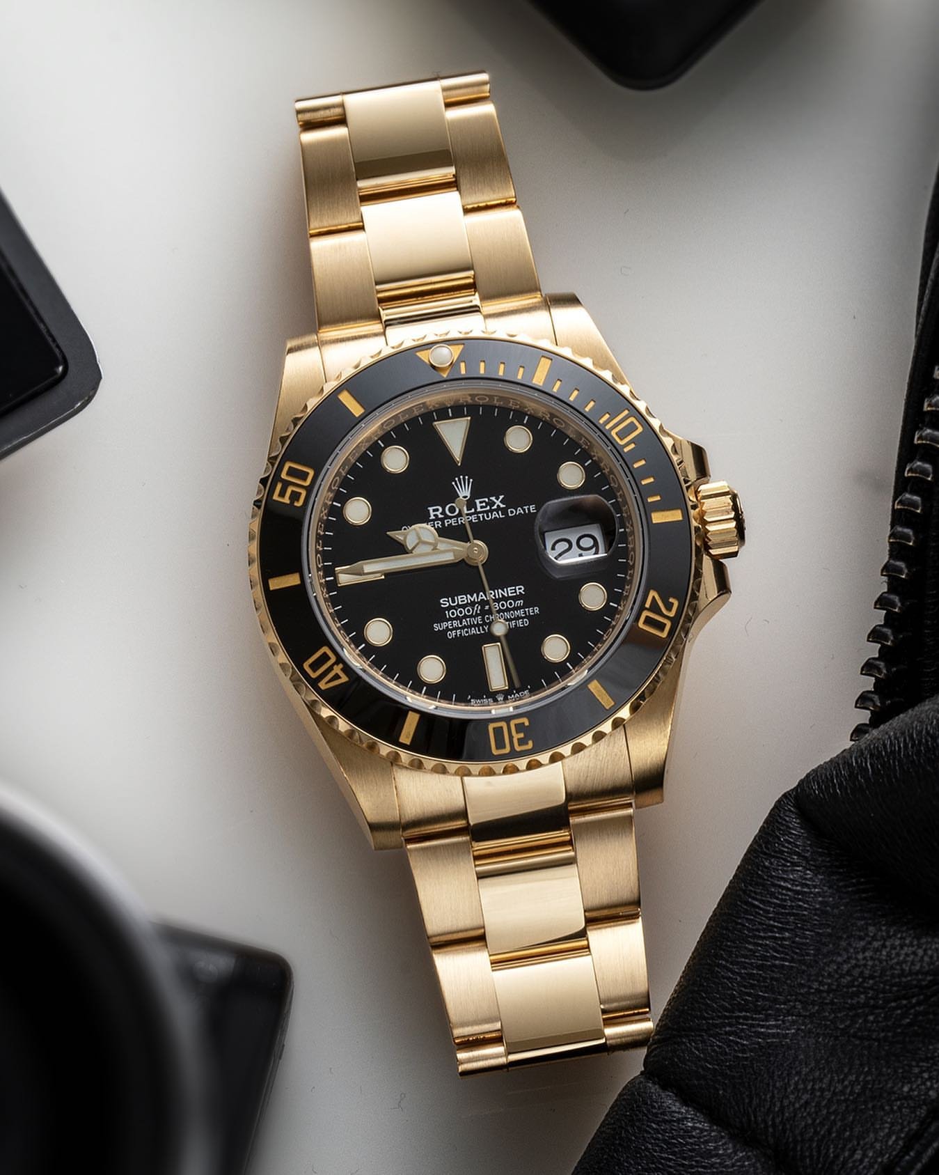 Rolee_x Oyster Perpetual Submarine Gold-Black - Image 3